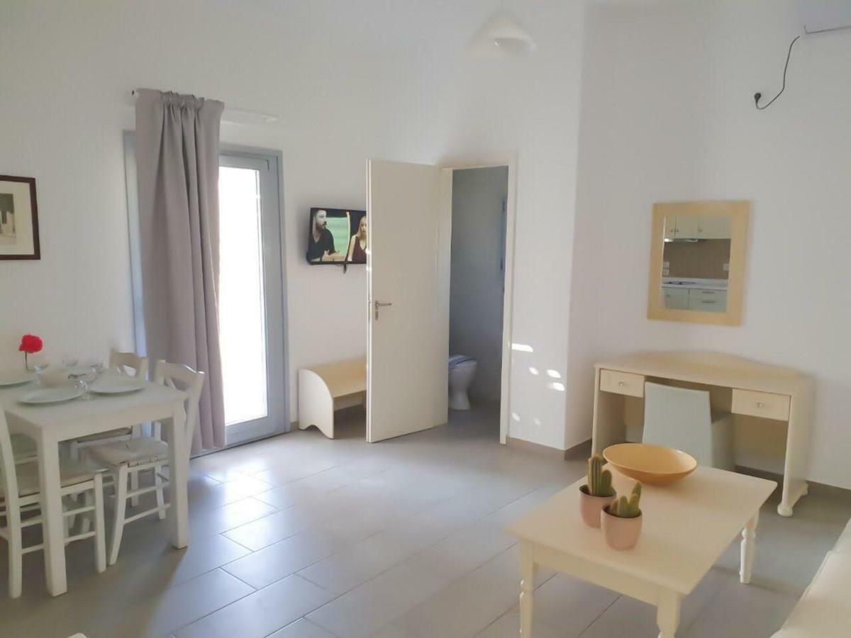 Thomas Apartments In Katapola Amorgos Exteriör bild